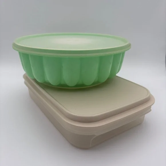 Two Tupperware Sets - Three Piece Jello Mold/Rectangular Modular Server/Storage - Picture 2 of 10